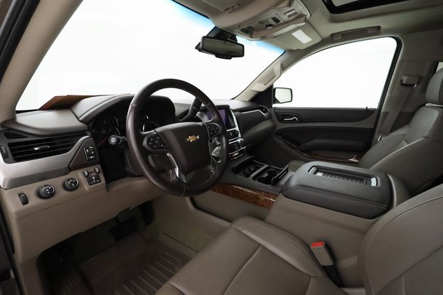 2015 Chevrolet Suburban LTZ photo 11