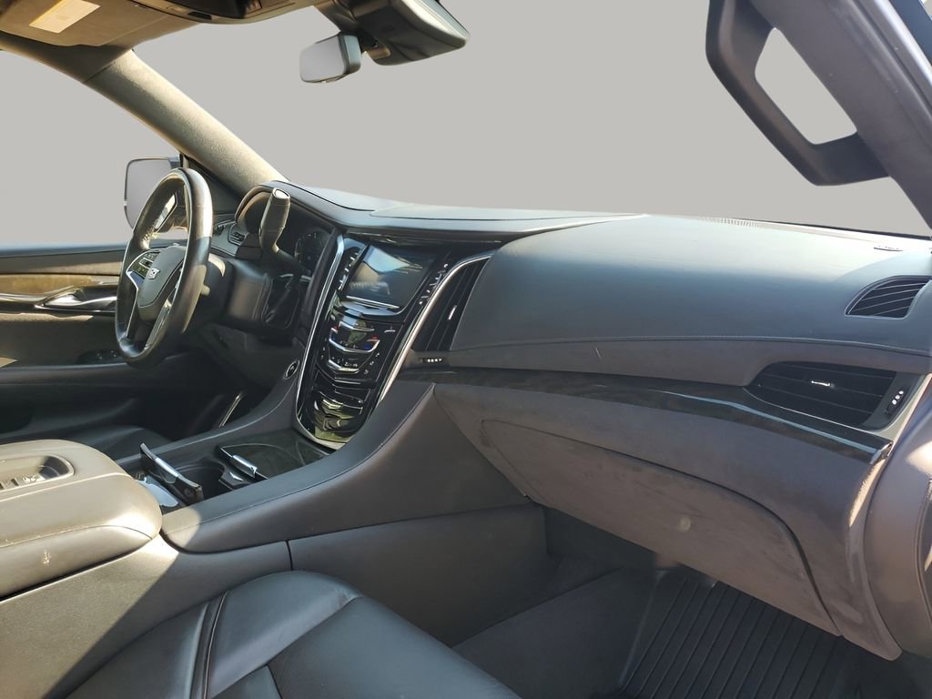 2020 Cadillac Escalade Platinum photo 13
