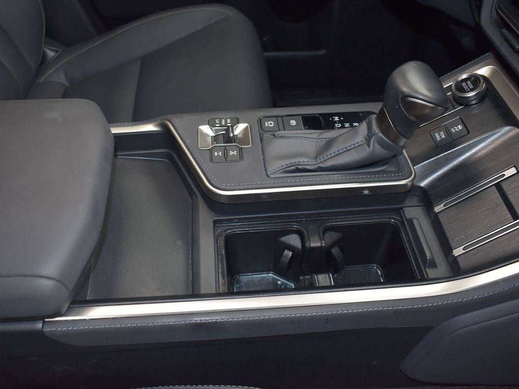 2024 Lexus GX 550 Overtrail photo 28