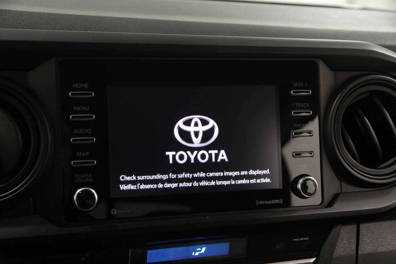 2022 Toyota Tacoma SR V6 photo 9