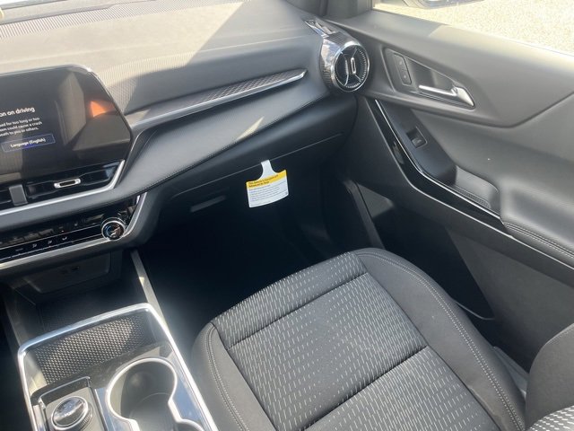 2026 Chevrolet Equinox LT photo 14