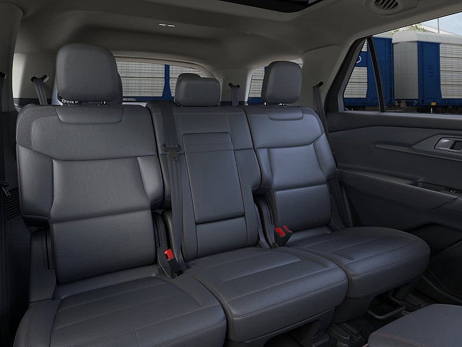 2026 Ford Explorer photo 4