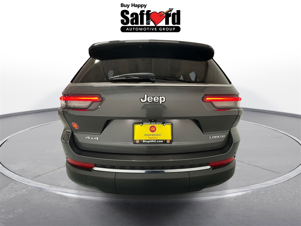 2023 Jeep Grand Cherokee Laredo photo 6