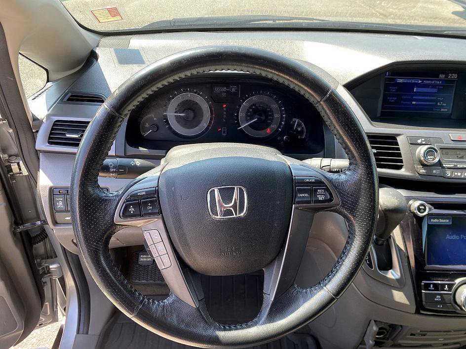 2014 Honda Odyssey EX-L photo 9