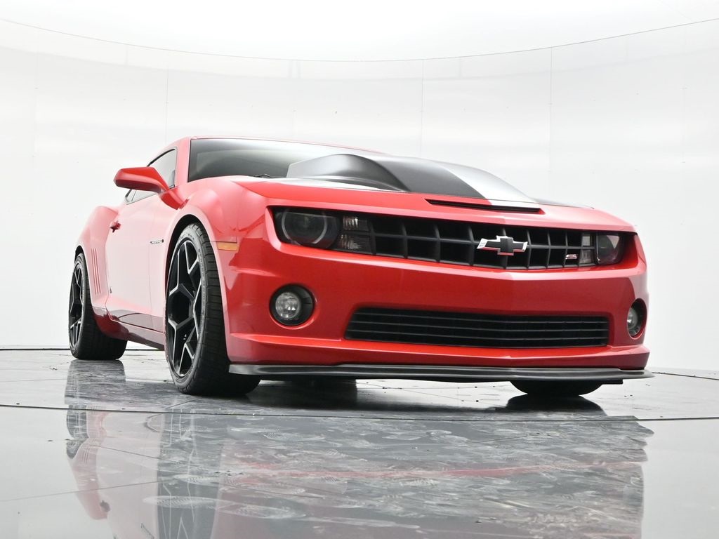 2010 Chevrolet Camaro SS photo 37
