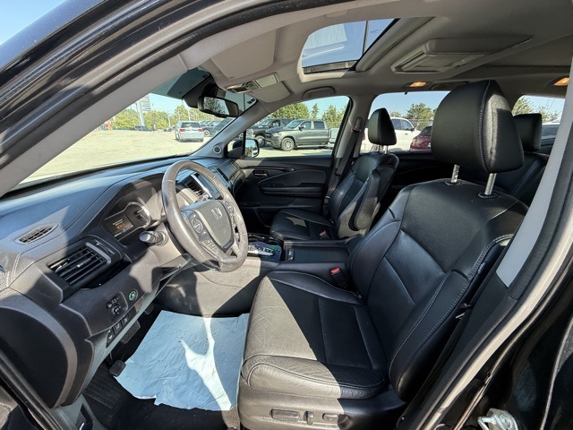 2018 Honda Pilot Touring photo 11
