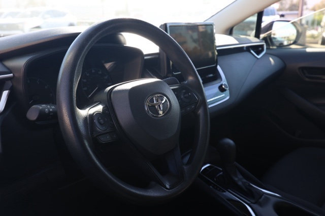 2023 Toyota Corolla LE photo 12