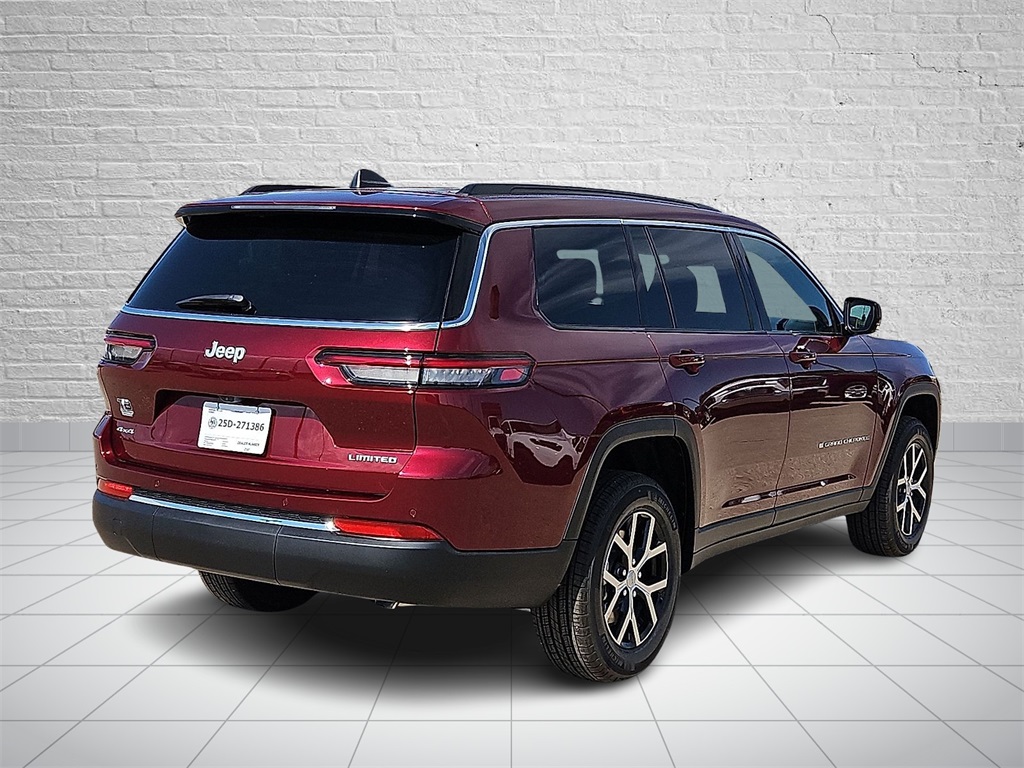 2025 Jeep Grand Cherokee Limited photo 4