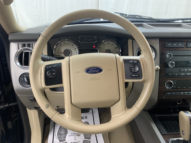 2014 Ford Expedition XLT photo 16