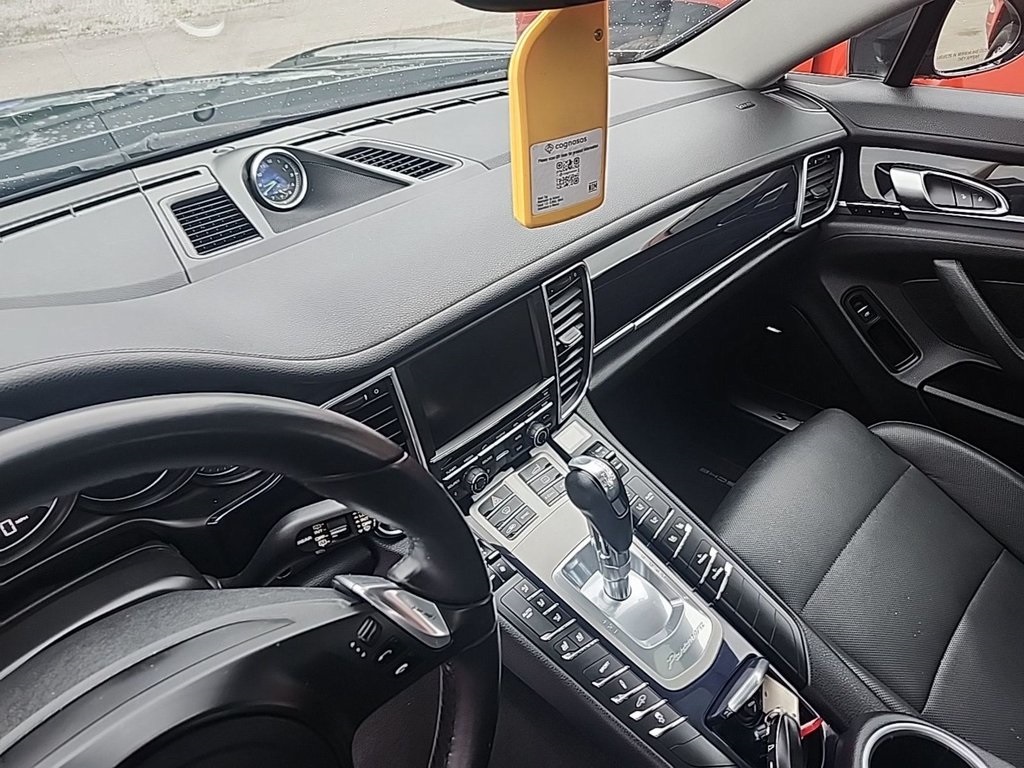 2014 Porsche Panamera E-Hybrid S photo 12