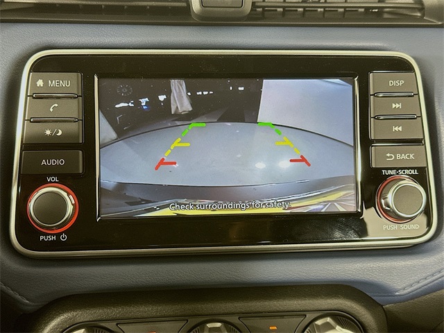 2025 Nissan Versa SV photo 15
