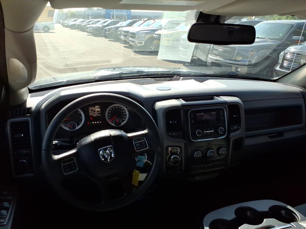 2018 Ram 1500 Express photo 9
