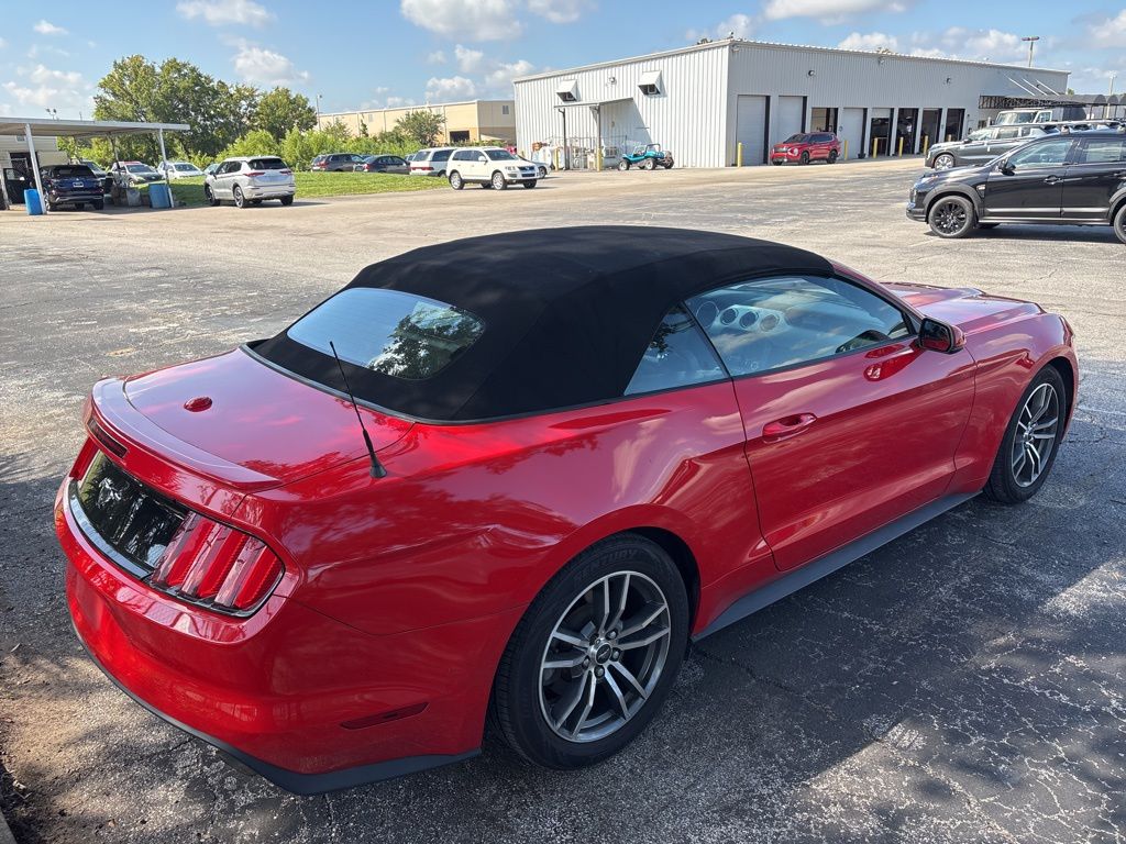 2016 Ford Mustang EcoBoost Premium photo 2
