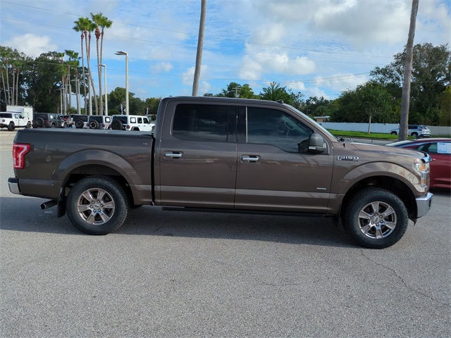 2015 Ford F-150 XLT photo 2