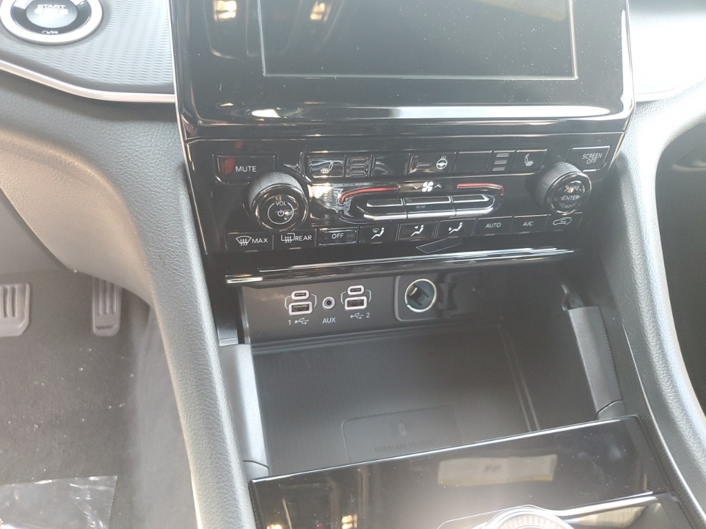 2025 Jeep Grand Cherokee Altitude X photo 17