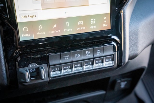 2026 Ram 3500 Laramie photo 24