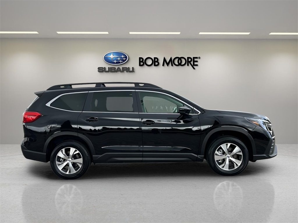 2025 Subaru Ascent Premium photo 4
