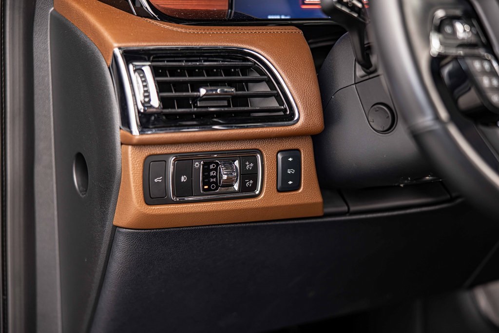 2024 LINCOLN NAVIGATOR - Image 21