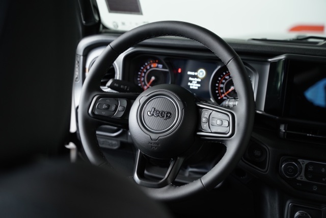 2025 Jeep Wrangler Sport S photo 5