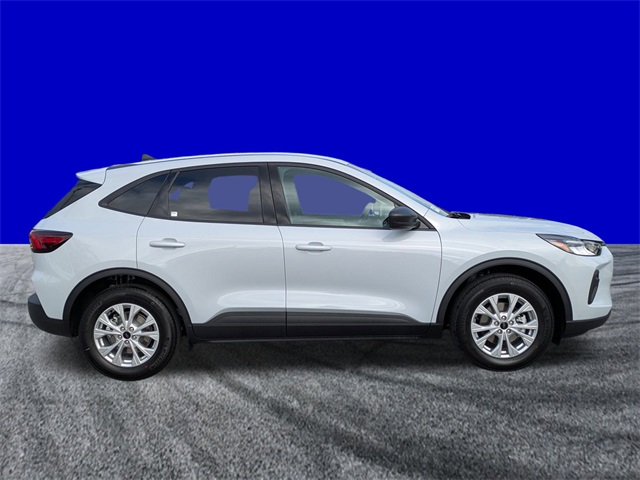 2026 Ford Escape Active photo 2