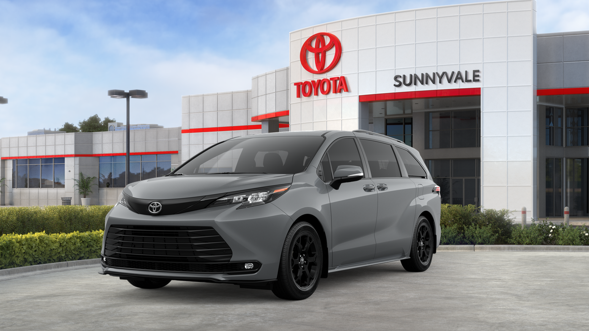 2026 Toyota Sienna Woodland Edition's photo
