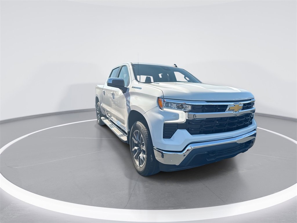 2026 Chevrolet Silverado 1500 LT photo 2