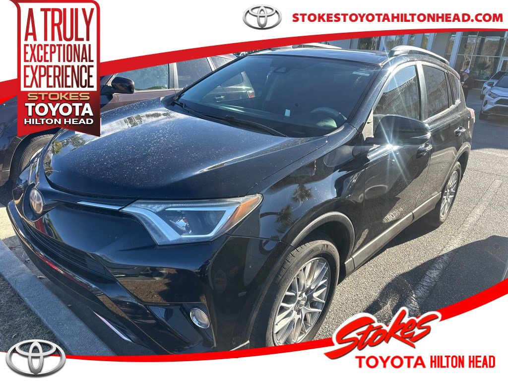 2017 Toyota RAV4 XLE's photo