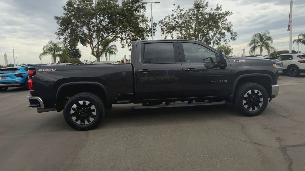 2020 Chevrolet Silverado 2500HD LT photo 30