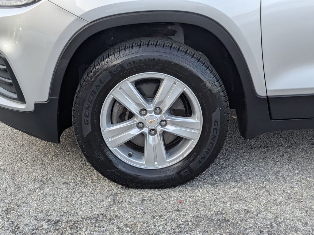 2019 Chevrolet Trax LT photo 9