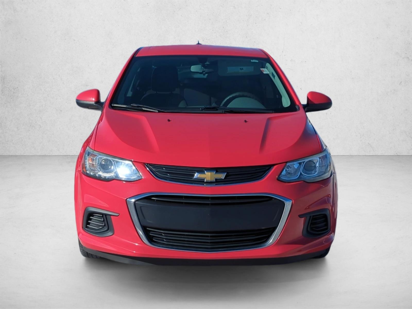 2018 Chevrolet Sonic LS photo 2