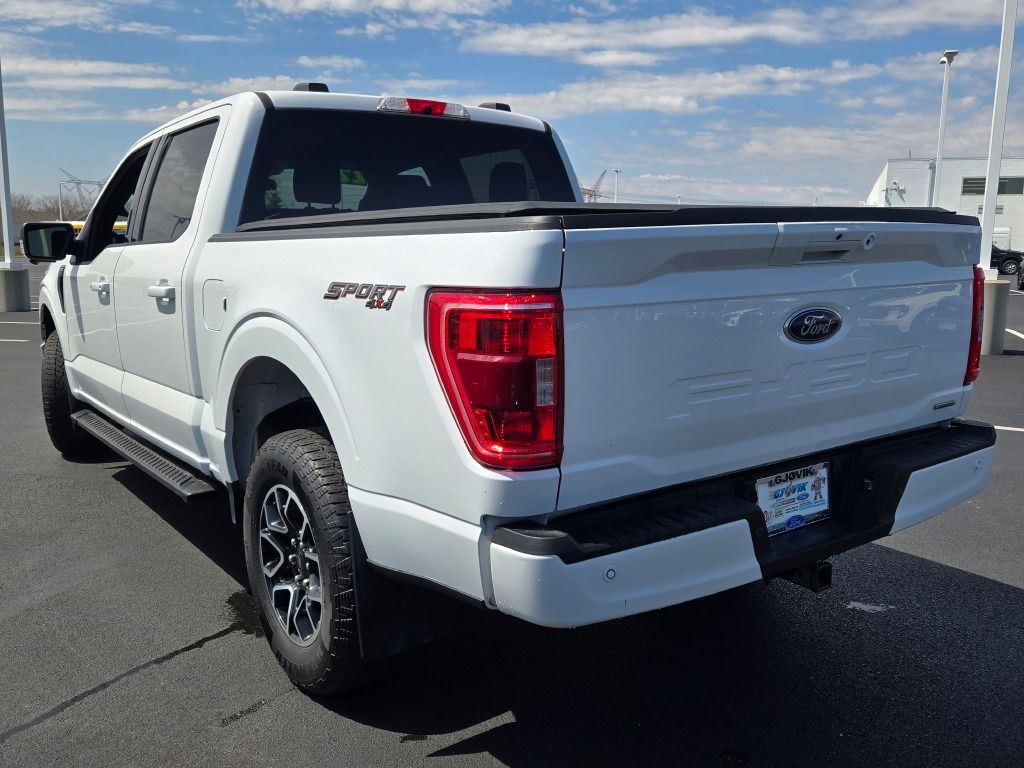 2022 Ford F-150 XLT photo 13
