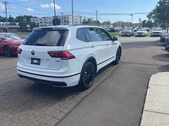 2022 Volkswagen Tiguan SE R-Line Black photo 14