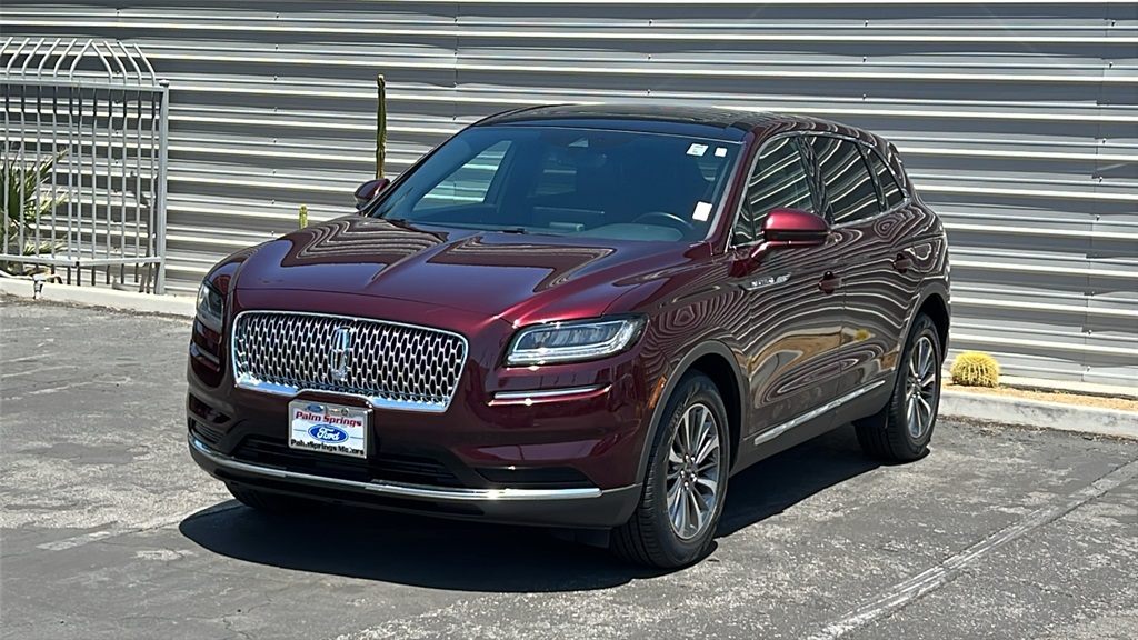 2022 Lincoln Nautilus Reserve photo 3