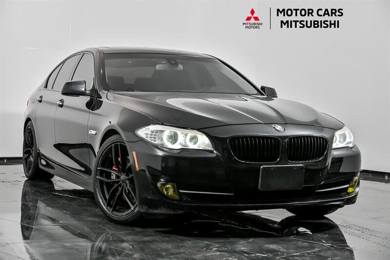 2011 BMW 5 Series 535i's photo