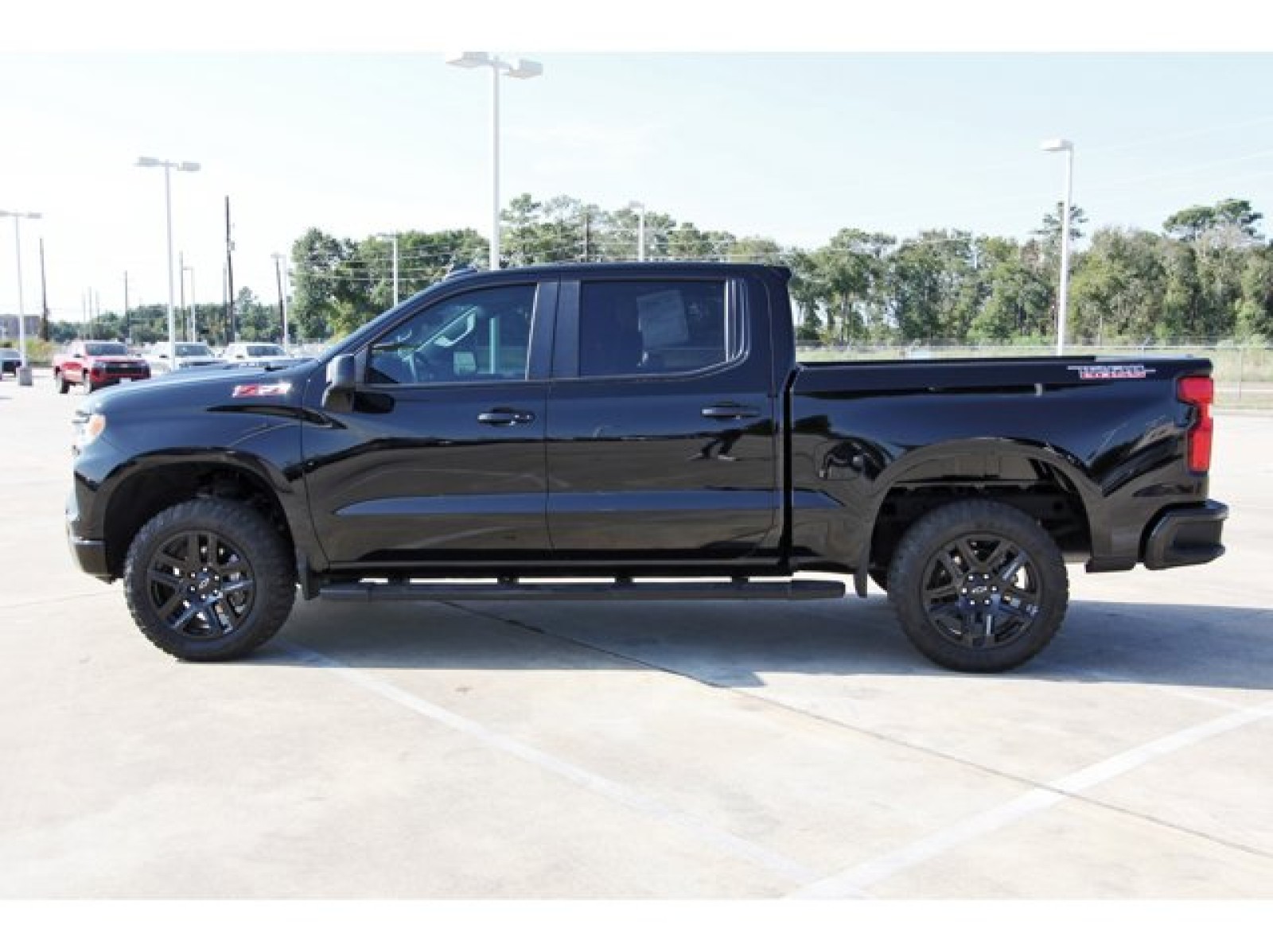 2024 Chevrolet Silverado 1500 LT Trail Boss - 2