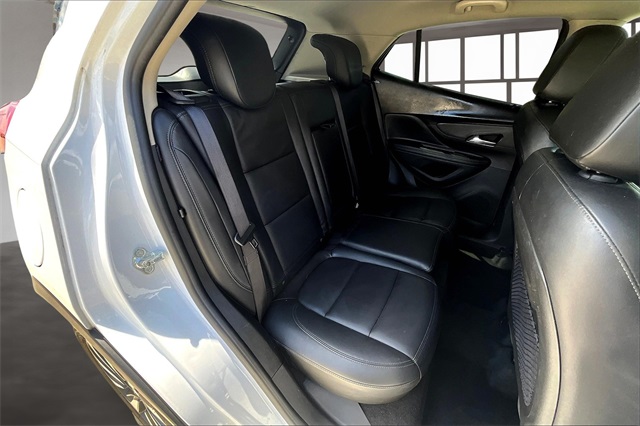 2020 Buick Encore Essence photo 26