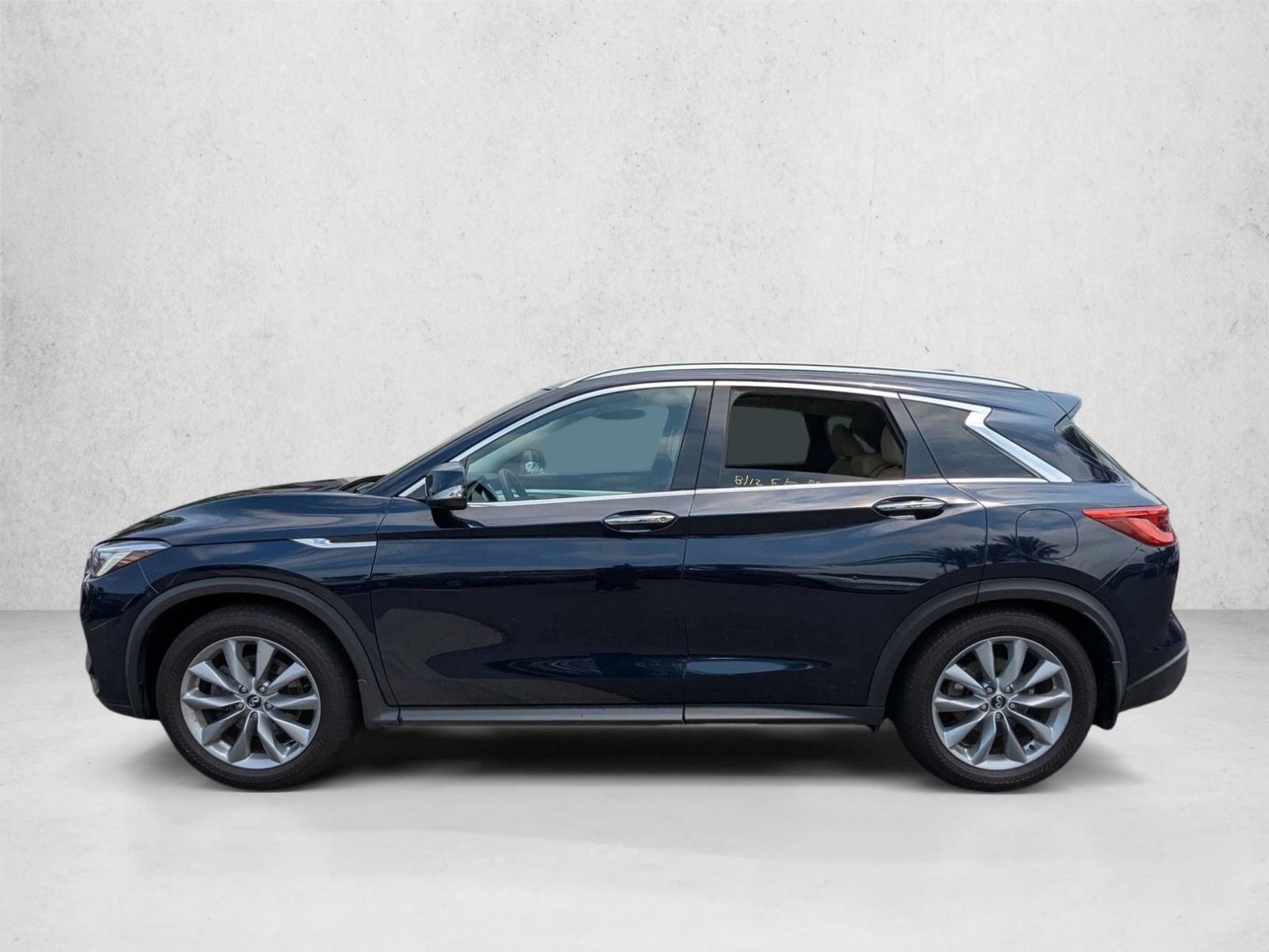 2019 Infiniti QX50 Luxe photo 9