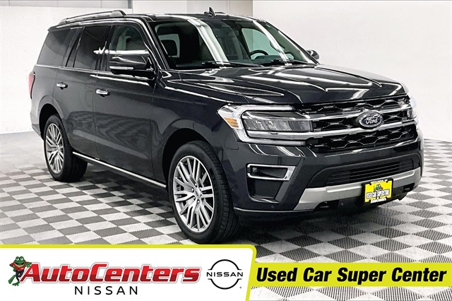 2022 Ford Expedition Limited's photo