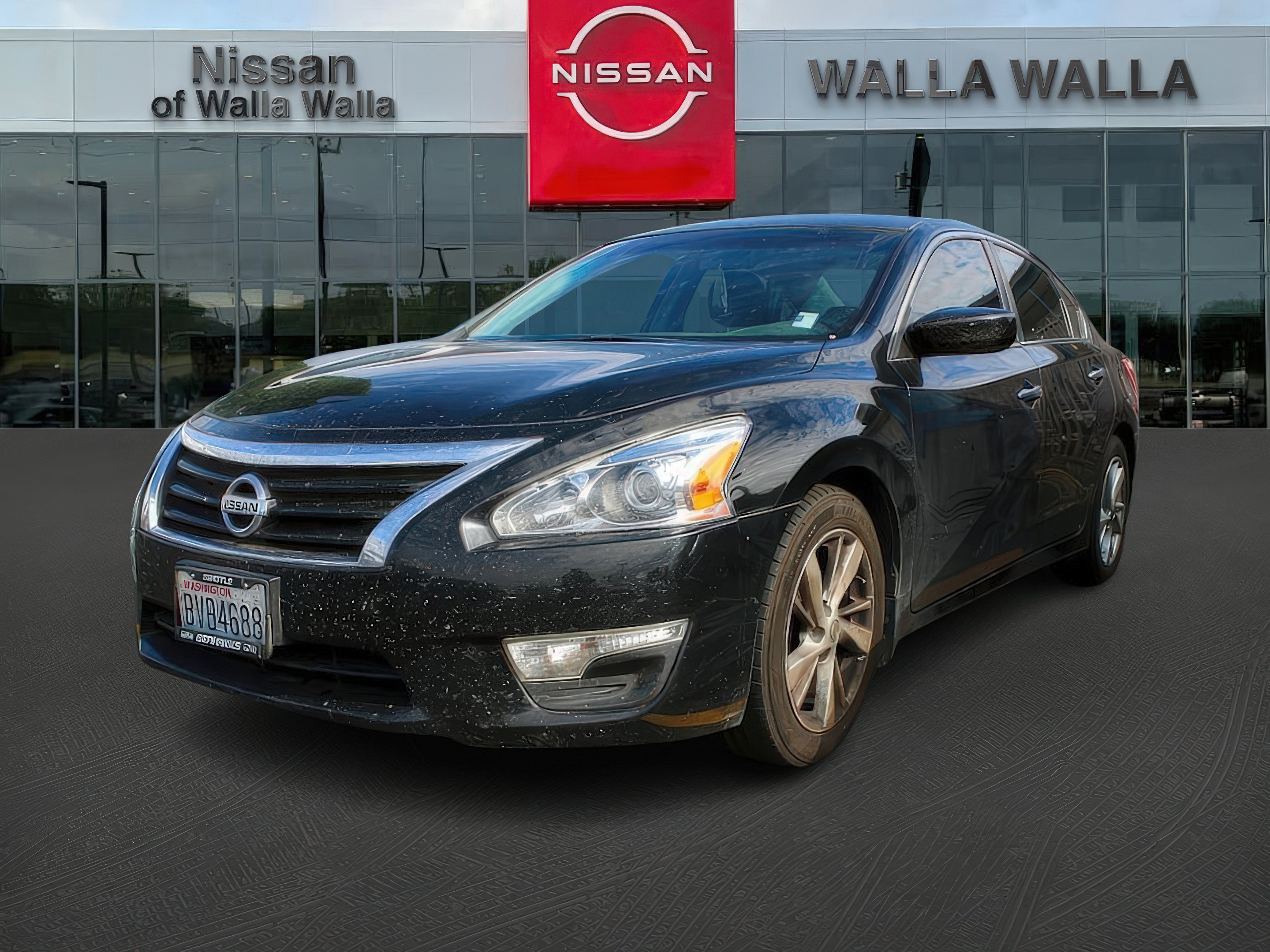 2013 Nissan Altima 2.5 SV photo 2