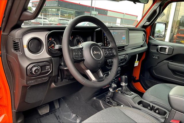 2025 Jeep Wrangler Willys photo 5