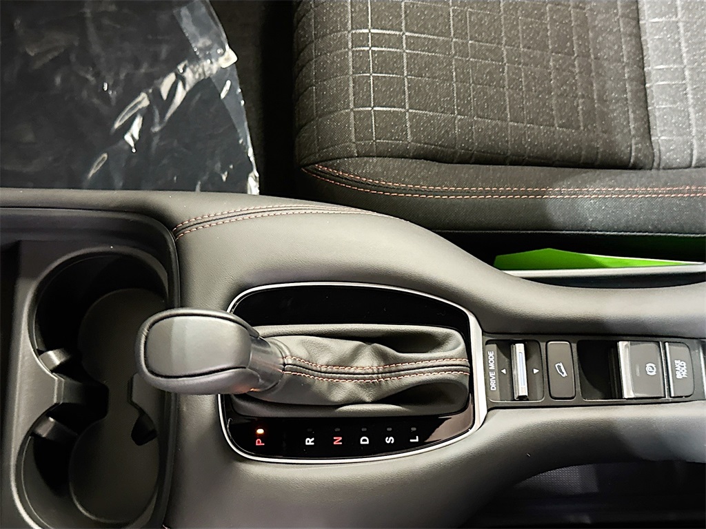2025 Honda HR-V Sport photo 18
