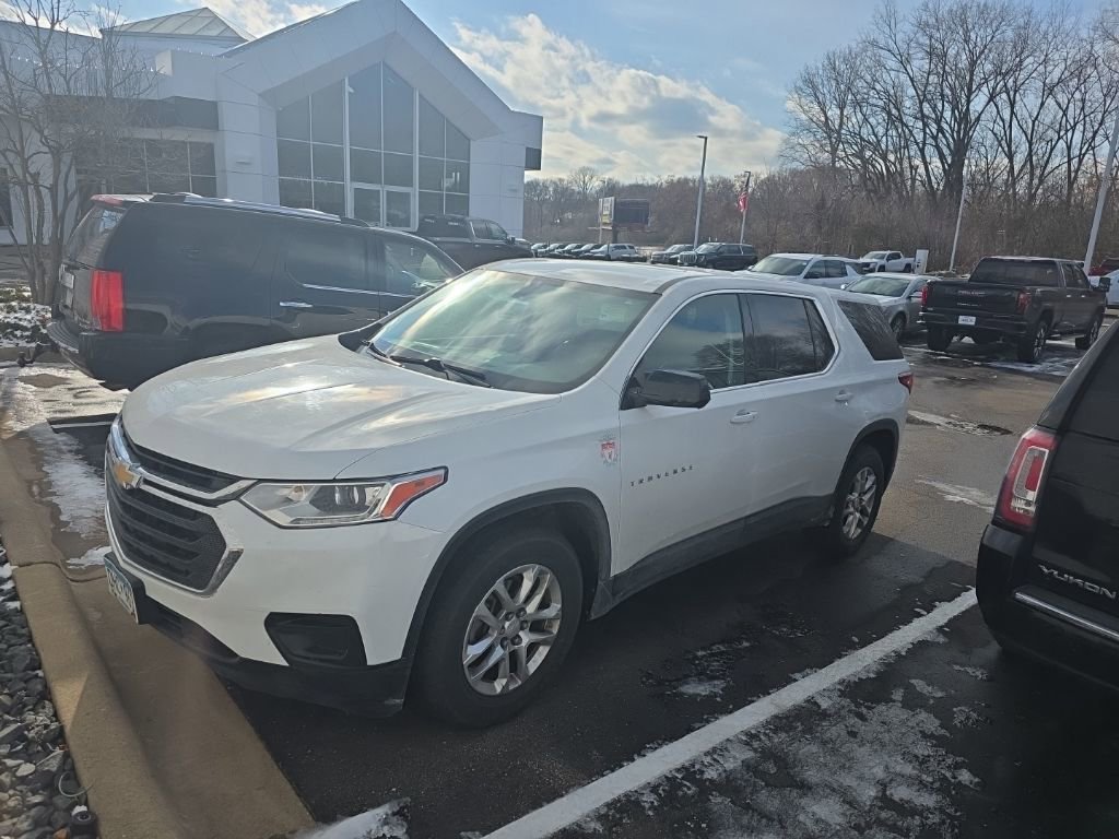 2019 Chevrolet Traverse LS's photo