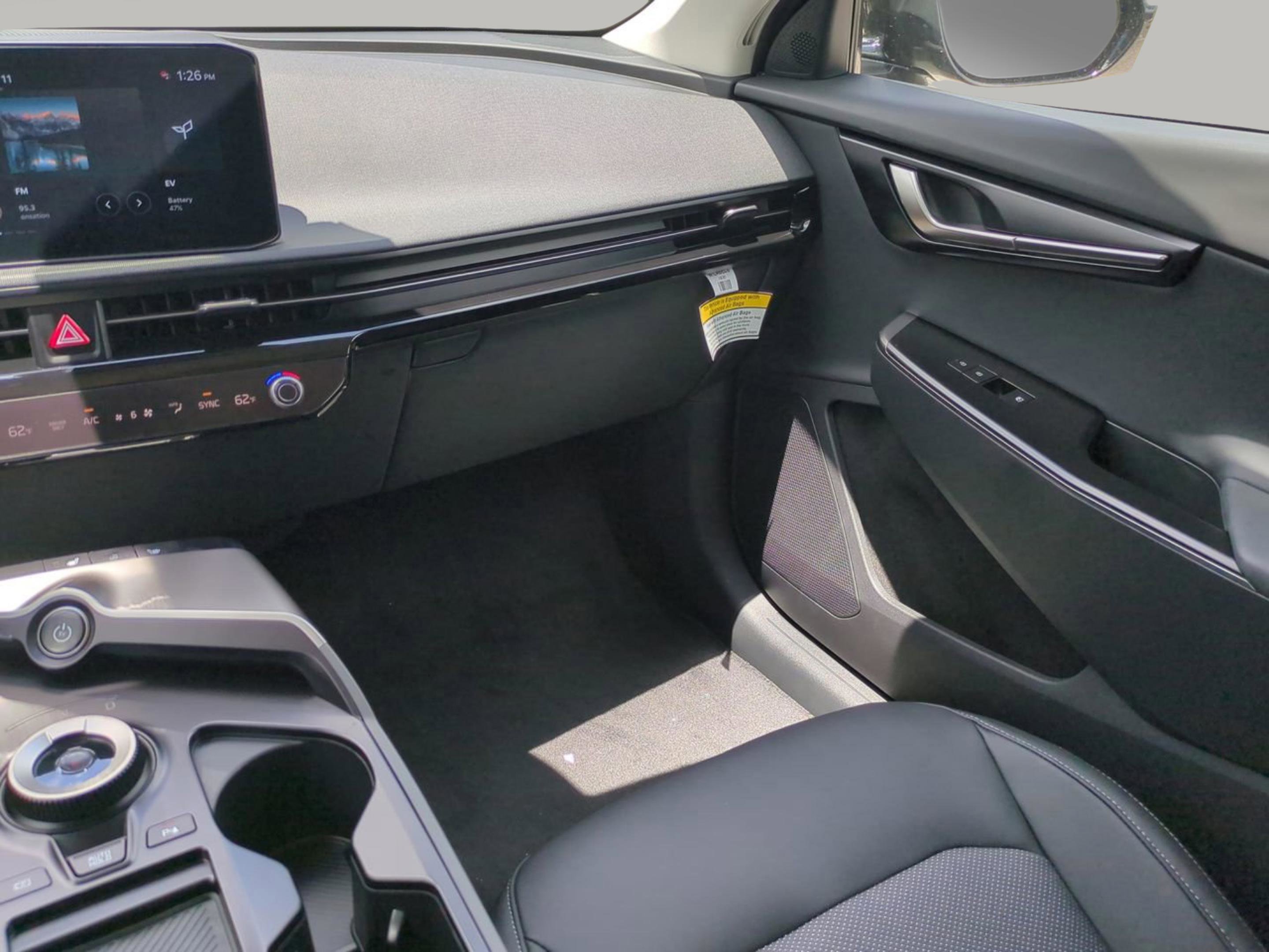 2025 Kia EV6 Light photo 23