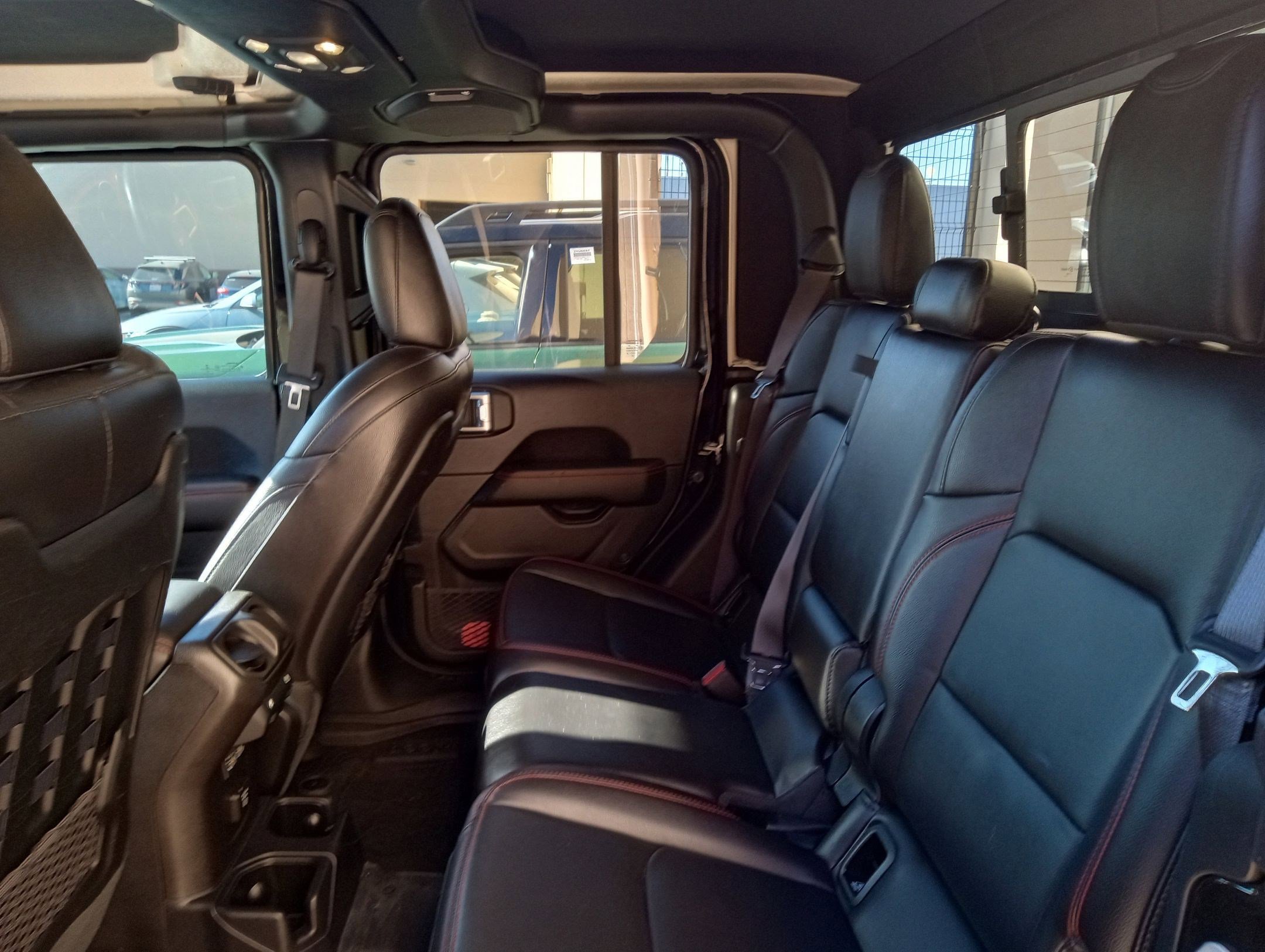 2020 Jeep Gladiator Rubicon photo 9