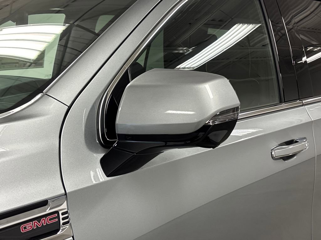 2026 Gmc Yukon photo 3