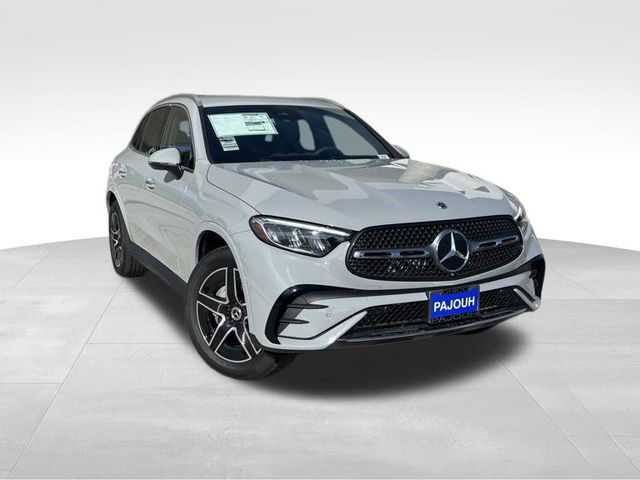 2026 Mercedes-Benz GLC Base's photo
