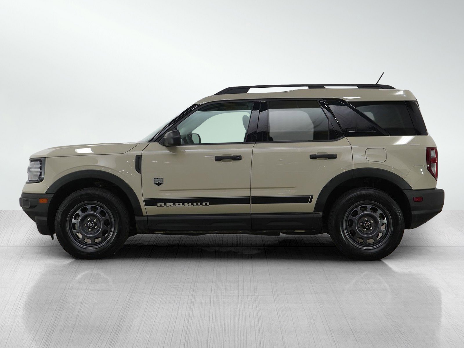 Used 2024 Ford Bronco Sport Big Bend with VIN 3FMCR9B60RRE08497 for sale in Wayzata, Minnesota