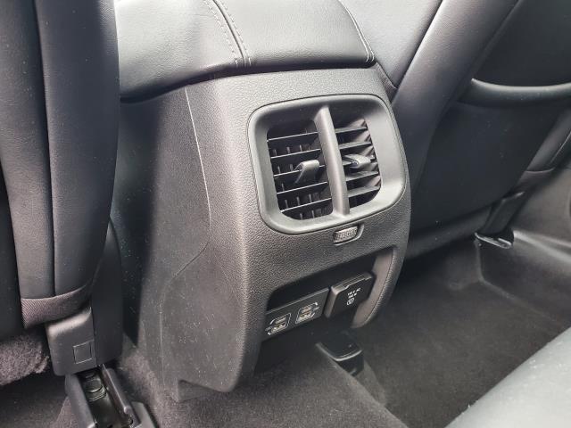 2022 Jeep Cherokee Limited photo 23