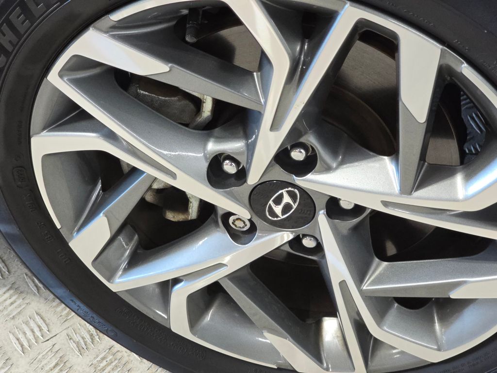 2023 Hyundai Sonata SEL Convenience N Line photo 9