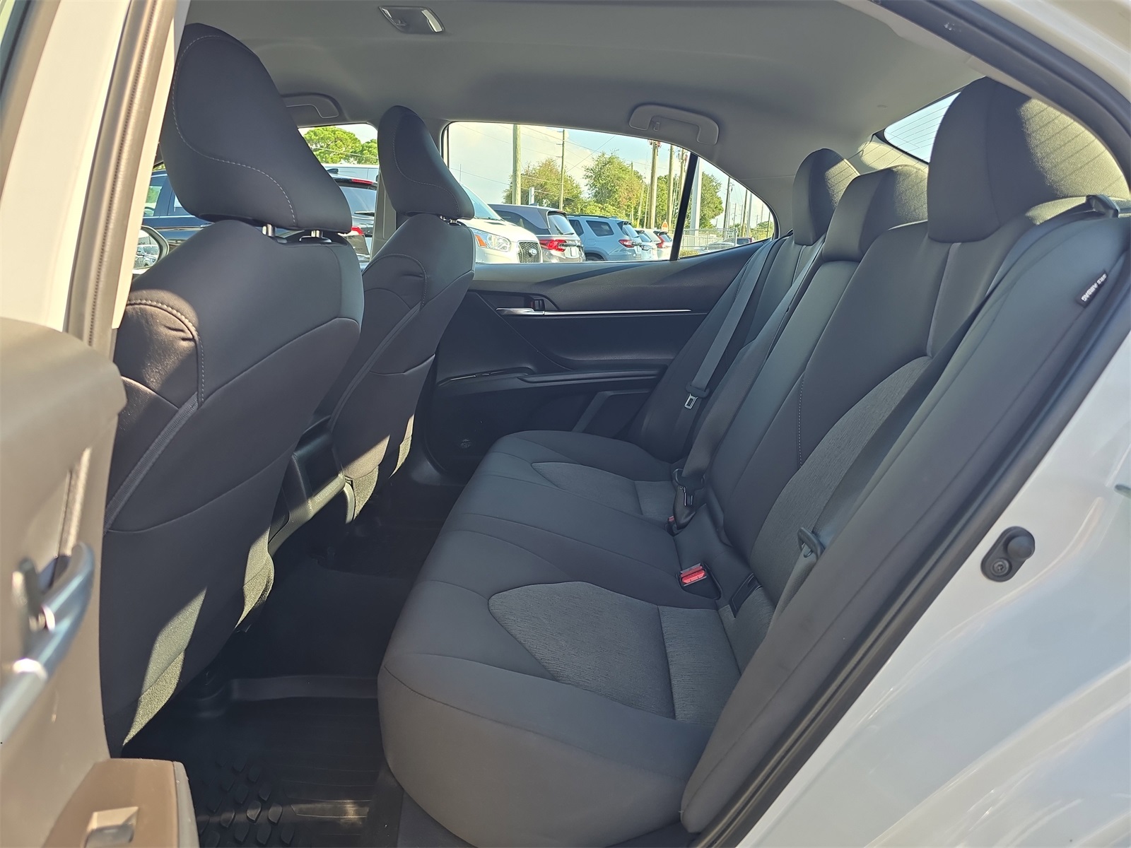 2023 Toyota Camry LE photo 14